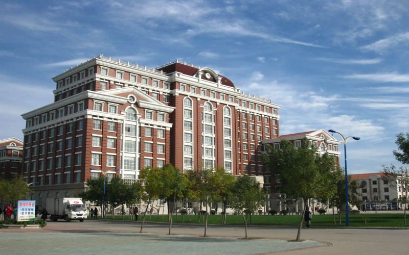 天津外国语大学滨海外事学院